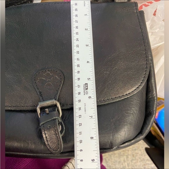 Patricia Nash “London” Saddle ag Crossbody - Picture 7 of 9